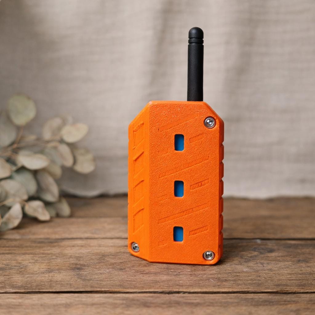 Compact Meshtastic / MeshCore Case for Heltec V3/V4 | Portable LoRa Mesh Node Enclosure